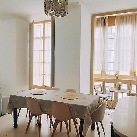 Apartamento de la Constitución Málaga Exterior foto